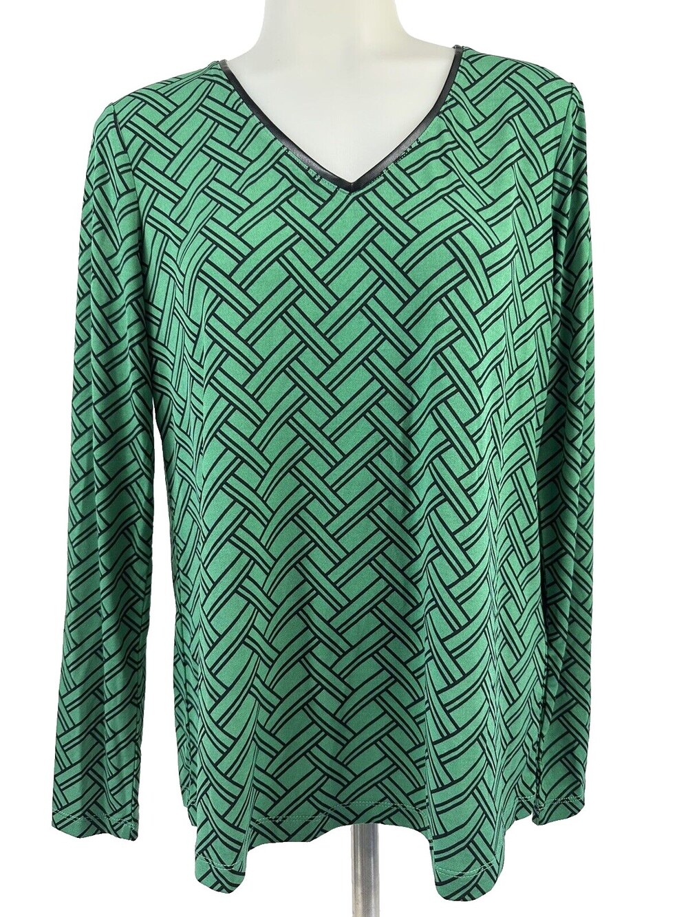 Susan Graver Printed Liquid Knit V-Neck Top Faux Leather Green Women's Small